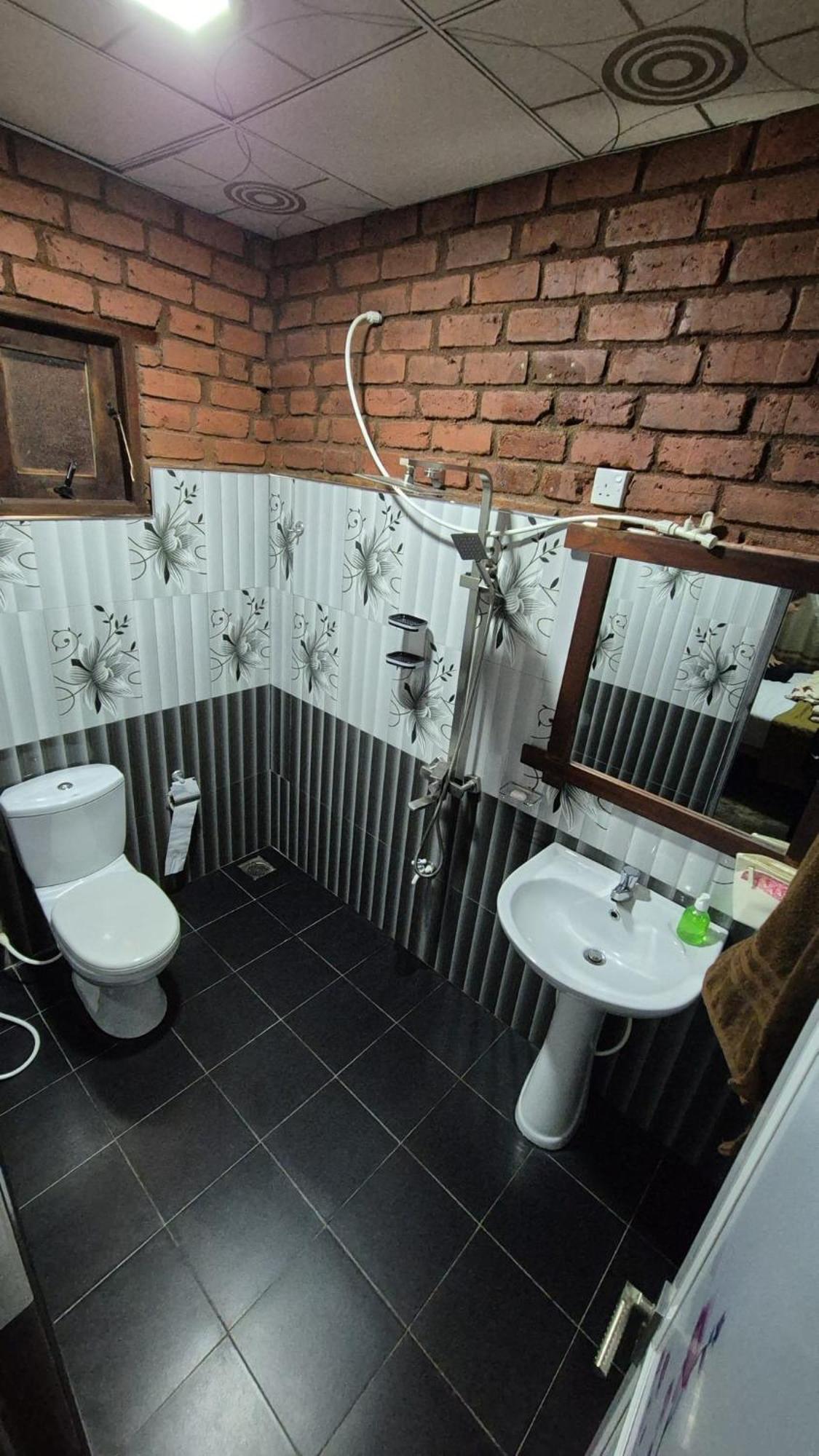 Apurvi Homestay Ella Bilik gambar